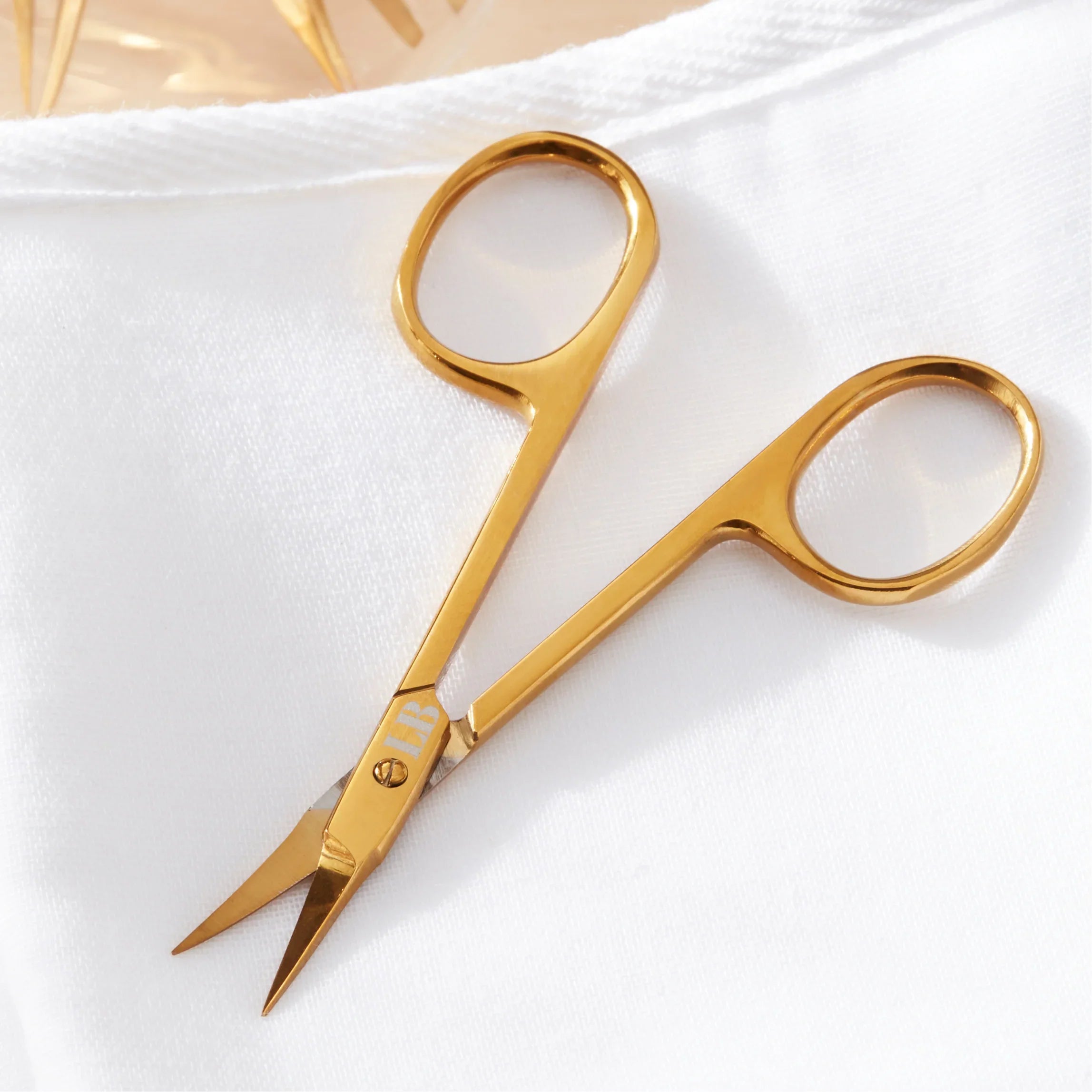 London Brow Gold Lightweight Curved Brow Scissors