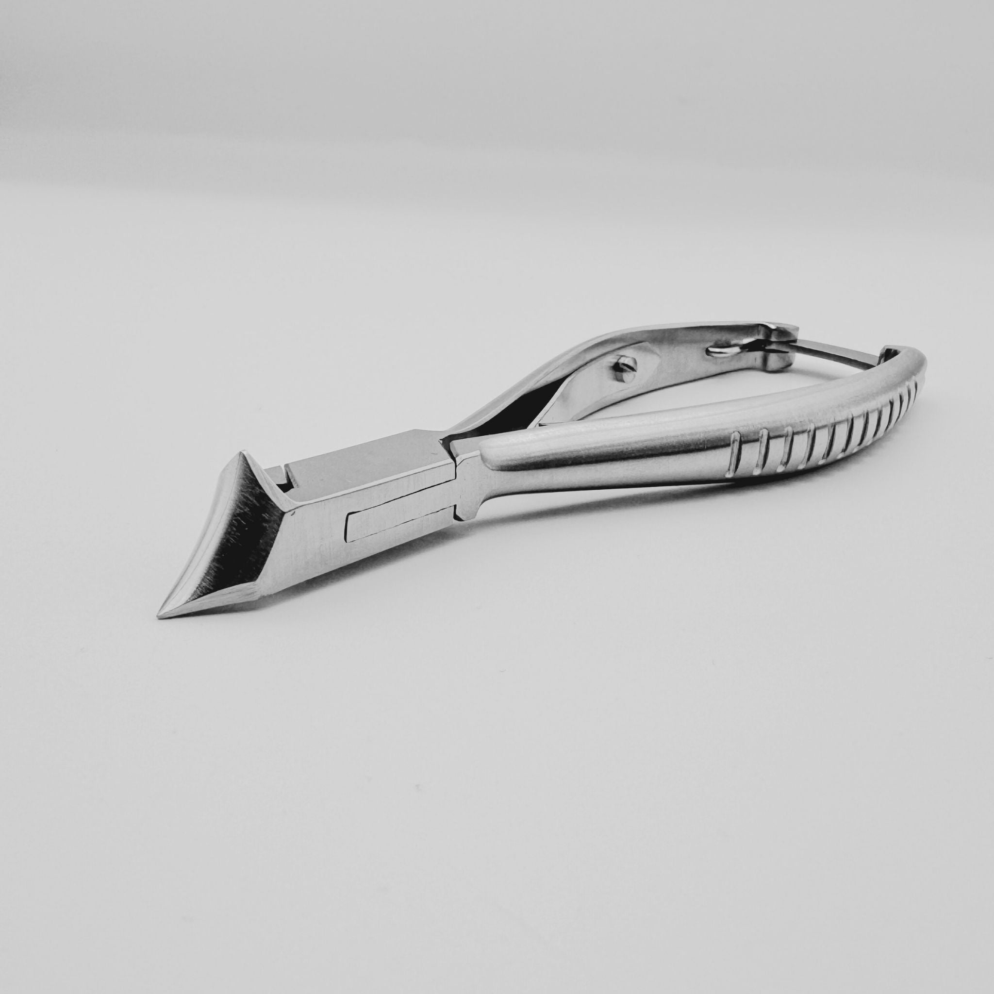 Nail Clippers - Full Top Head Cutter