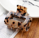 Patterned Acetate Hair Clip – product view 9