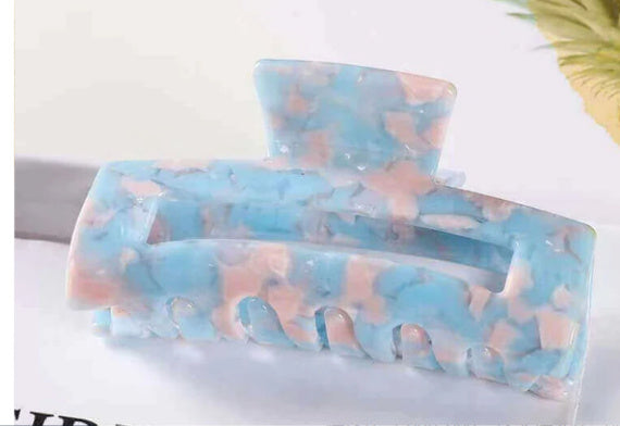 Patterned Acetate Hair Clip – product view 10