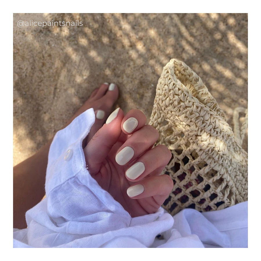 CND Vinylux White Button Down Nail Polish 15ml