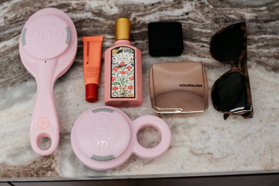 ONE GO! Adjustable Travel Hairbrush