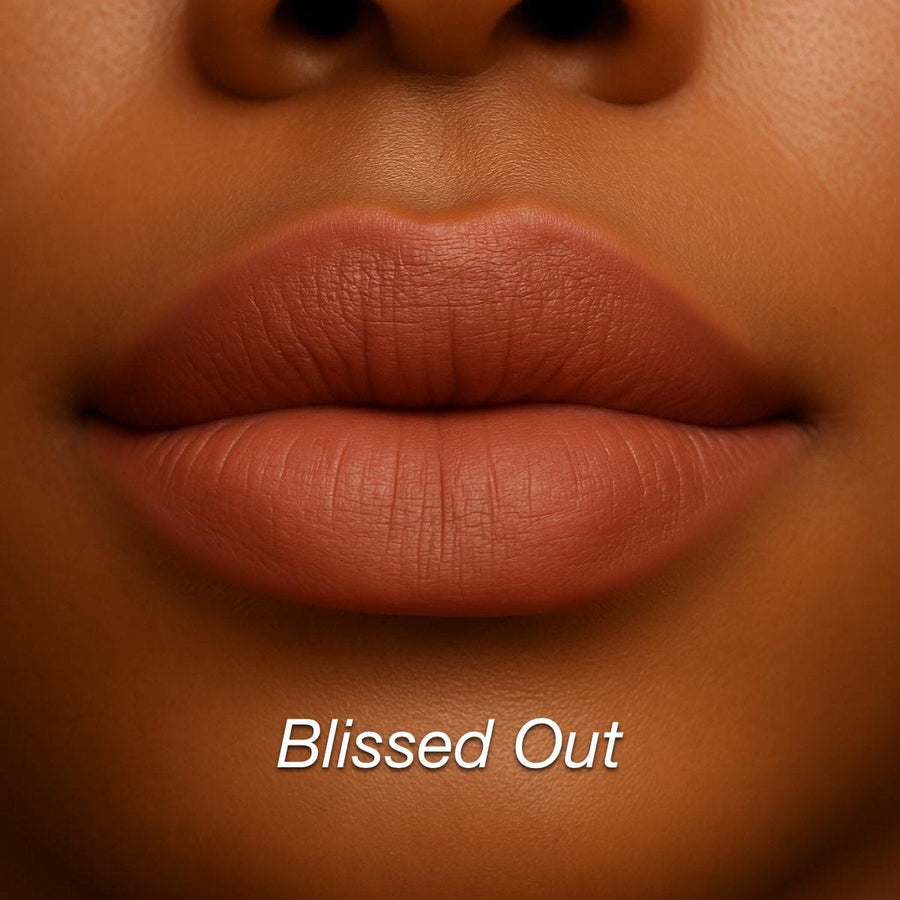 BeePro 3-Piece Lip Kit with Liner, Bullet Lipstick and Liquid Lipstick