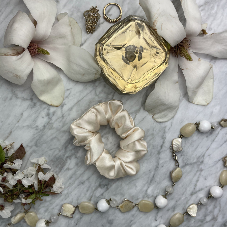 DREAMSILK Champagne Regular Silk Scrunchie