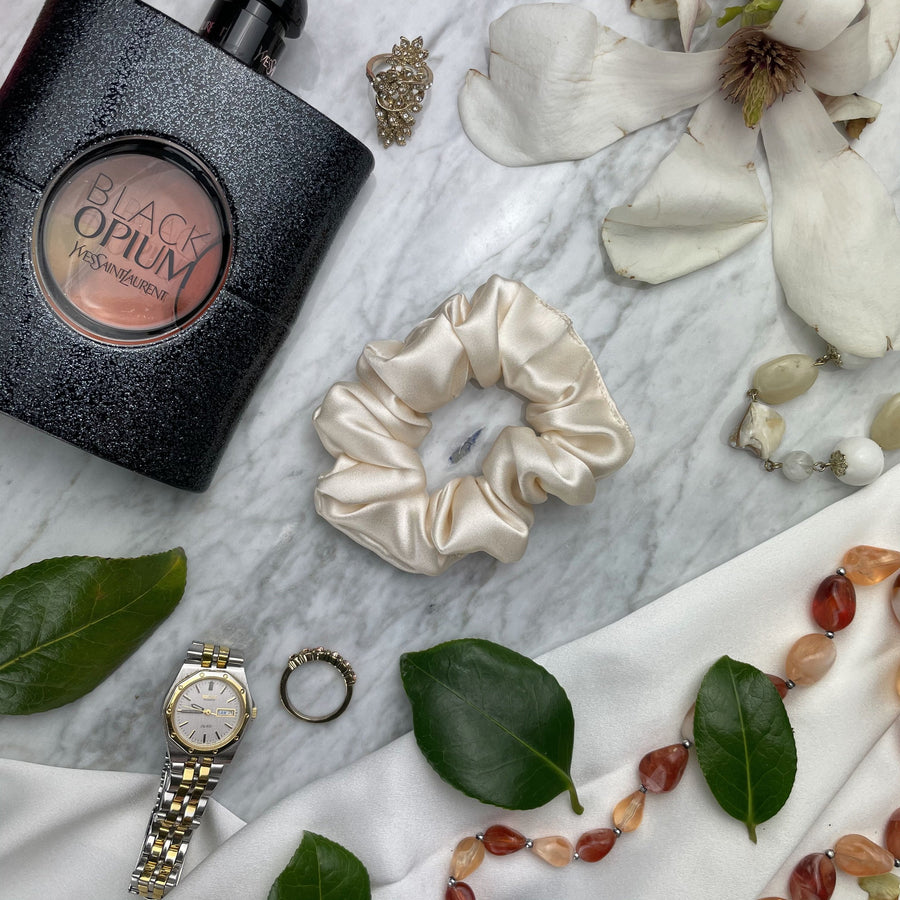 DREAMSILK Champagne Regular Silk Scrunchie