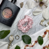 DREAMSILK Pink Silk Scrunchie