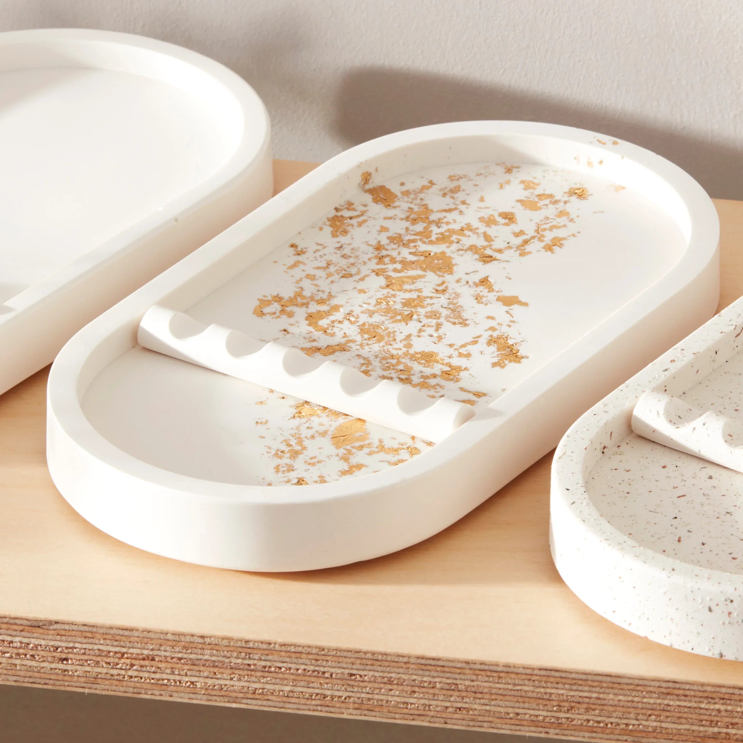 Oval Jesmonite Tool Tray – Handmade Professional Organiser