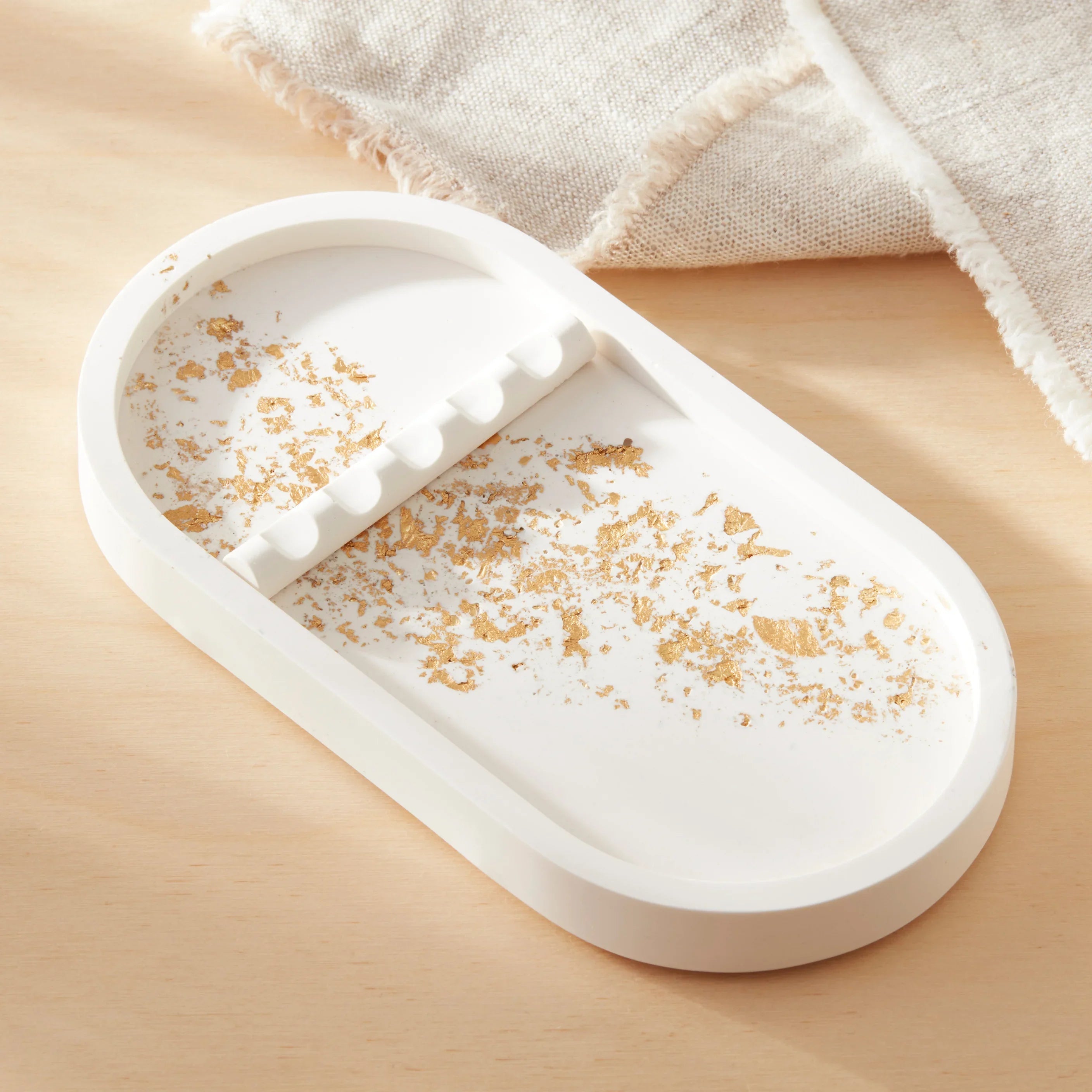 Oval Jesmonite Tool Tray – Handmade Professional Organiser