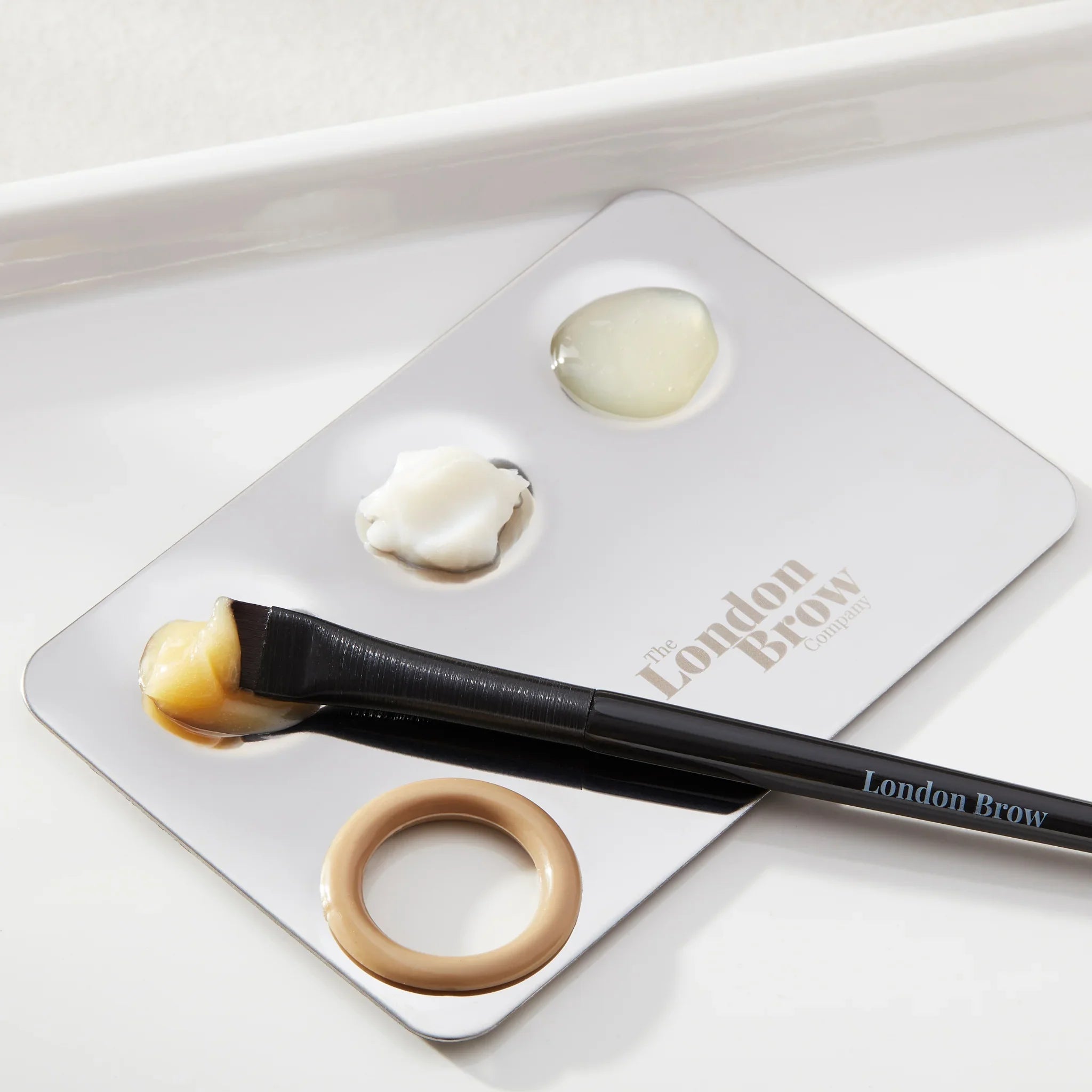 London Brow MUA Mixing Palette – Stainless Steel Tint & Lamination