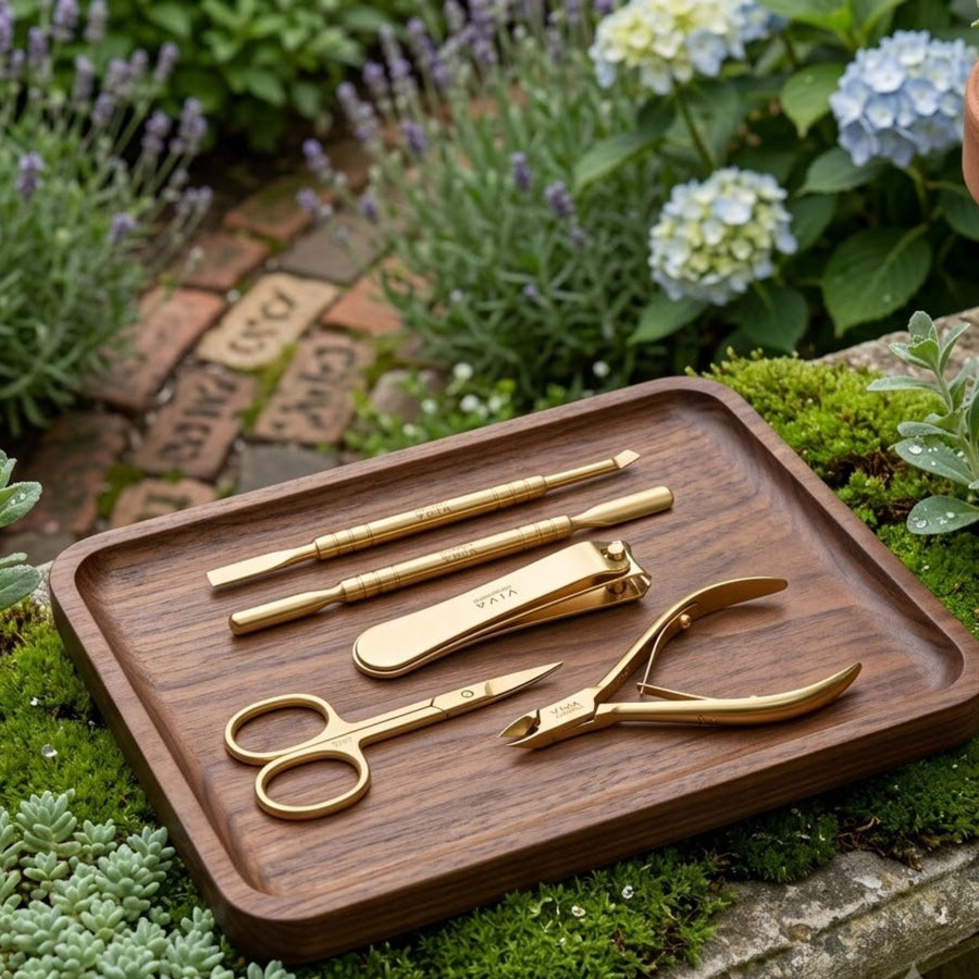 Nail Tools Gold - 5 Pieces