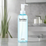 Torriden Dive-In Low Molecular Cleansing Oil Korean oil cleanser bottle.