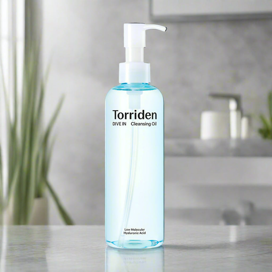 Torriden Dive-In Low Molecular Cleansing Oil Korean oil cleanser bottle.