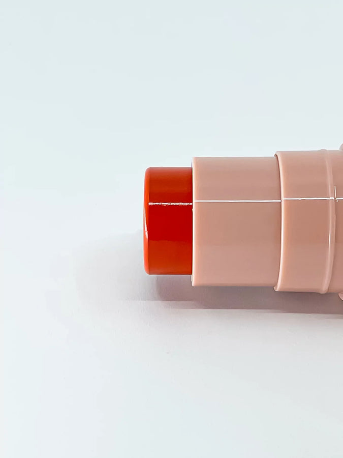 BeePro Creamy Blush Stick with Built-In Brush 7g