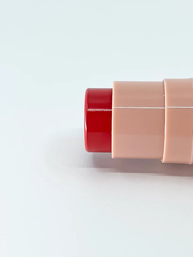 BeePro Creamy Blush Stick with Built-In Brush 7g