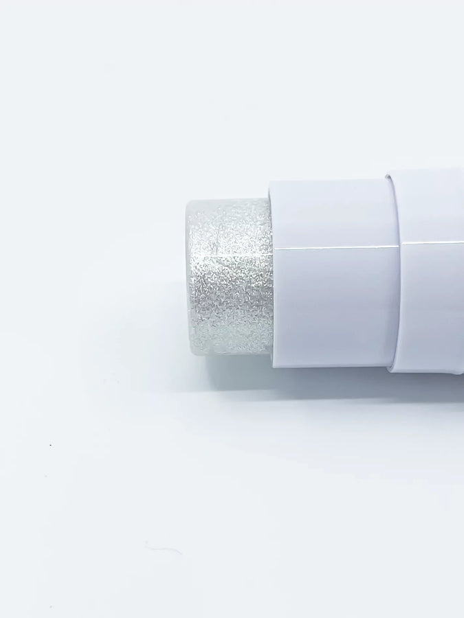BeePro Self-Setting Creamy Highlighter Stick with Built-In Brush