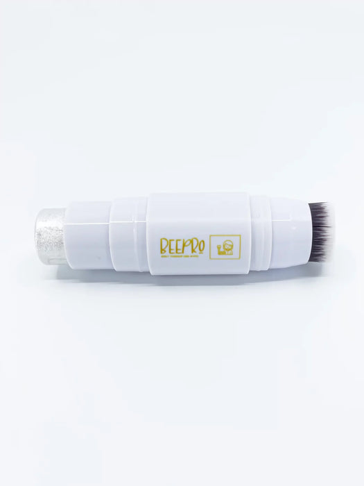 BeePro Self-Setting Creamy Highlighter Stick with Built-In Brush