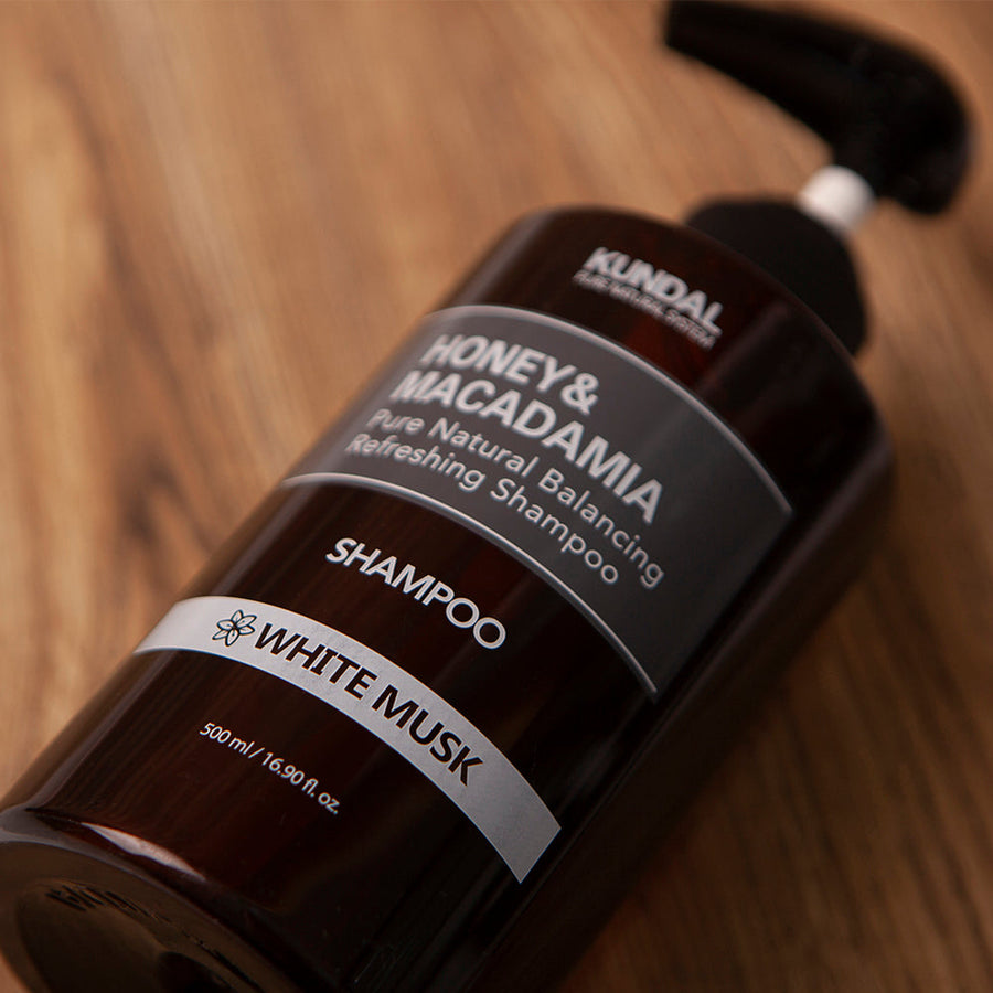 KUNDAL Honey & Macadamia Shampoo White Musk 500ml