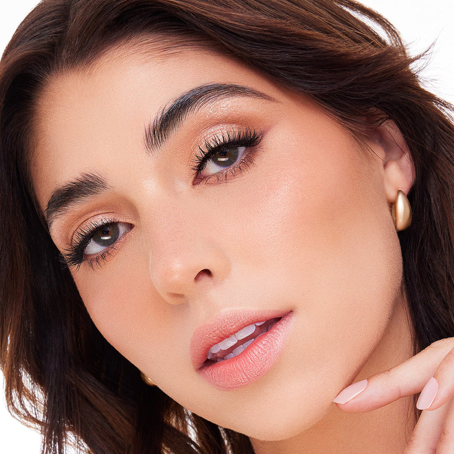 Profusion Mini Essentials Cozy eyeshadow makeup look