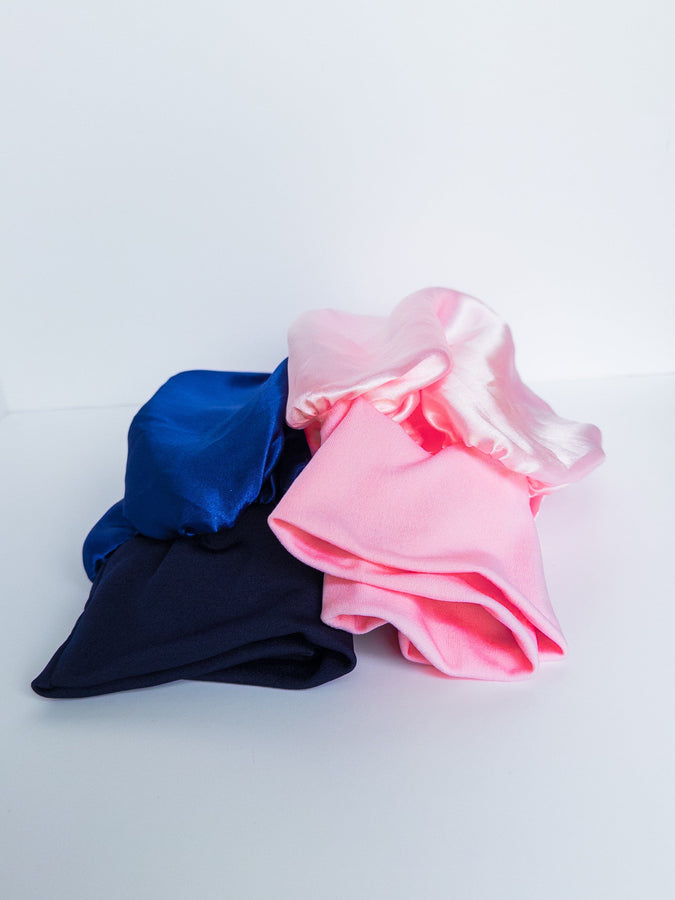 CurlyGirlMethodClub Satin Sleep Cap with Wide Secure Band – product view 3